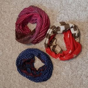 Set of 3 Loopy Scarves